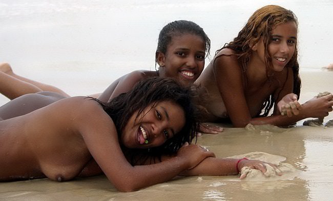 Nudism photo PureNudism Brazillian naturism # 2 Nudism photo PureNudism Brazillian naturism # 2